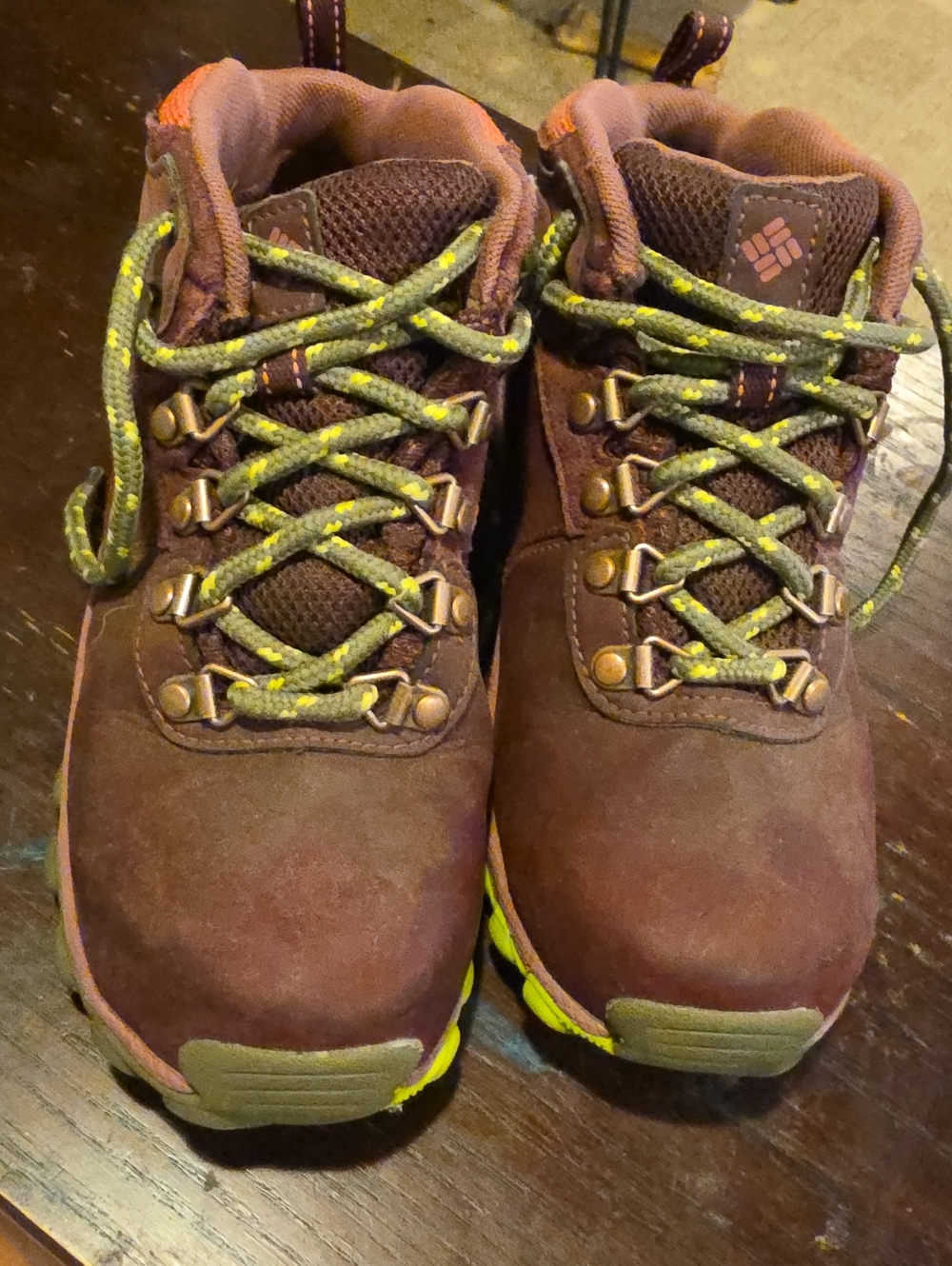 Kids Size 2 Columbia Pink/purple Hiking Boots with Green Accents